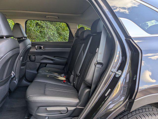 new 2026 Kia Sorento car, priced at $38,335