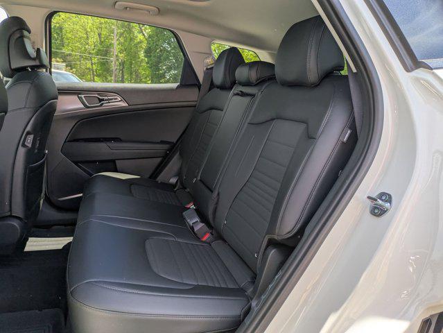 new 2025 Kia Sportage Hybrid car, priced at $39,275