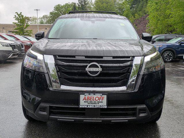 new 2025 Nissan Pathfinder car, priced at $38,936