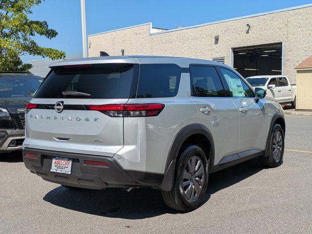 new 2025 Nissan Pathfinder car, priced at $33,691