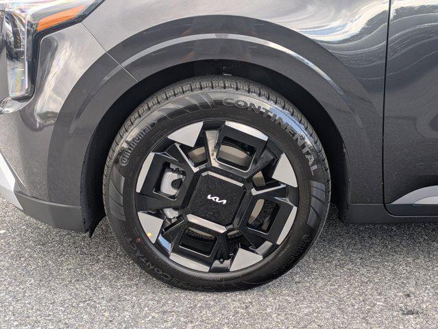 new 2026 Kia Carnival car, priced at $42,185
