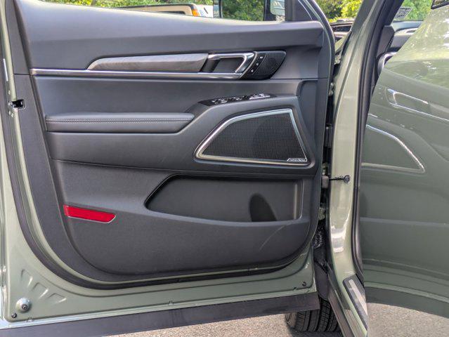 new 2025 Kia Telluride car, priced at $50,167
