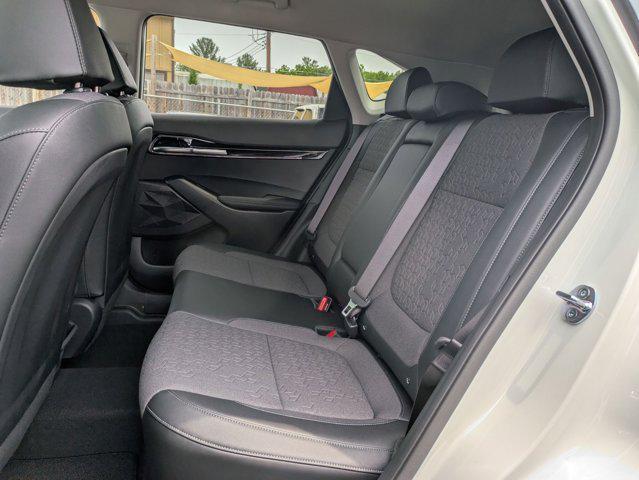 new 2025 Kia Seltos car, priced at $27,420