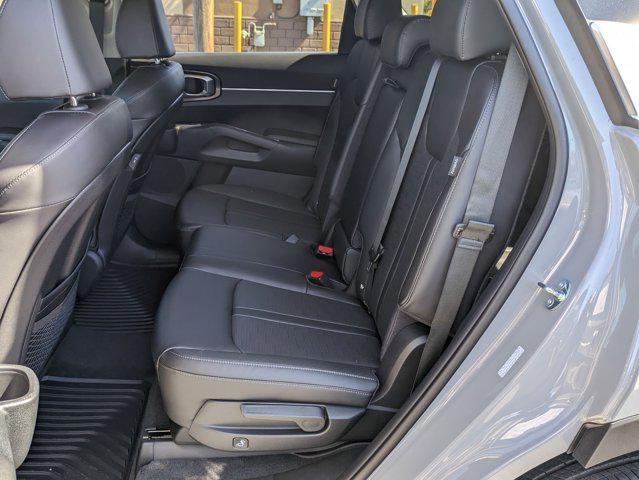 new 2025 Kia Sorento car, priced at $35,805