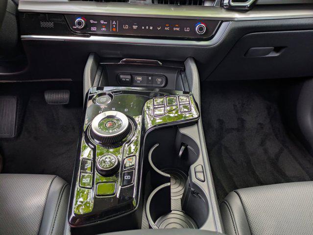 new 2025 Kia Sportage Hybrid car, priced at $33,418