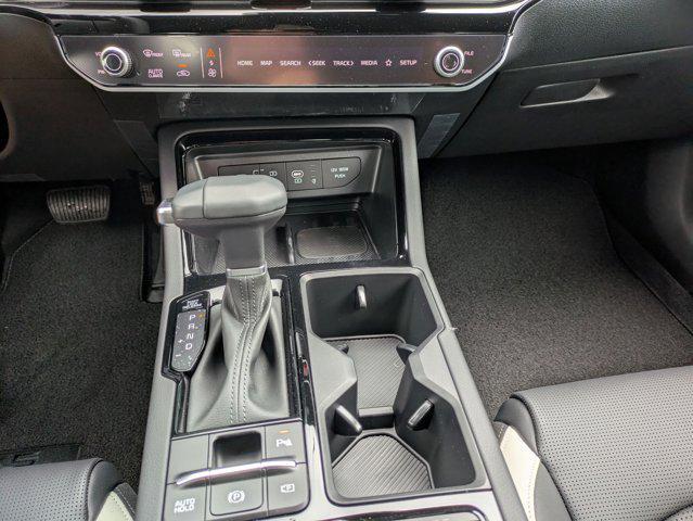 new 2025 Kia K5 car, priced at $32,095