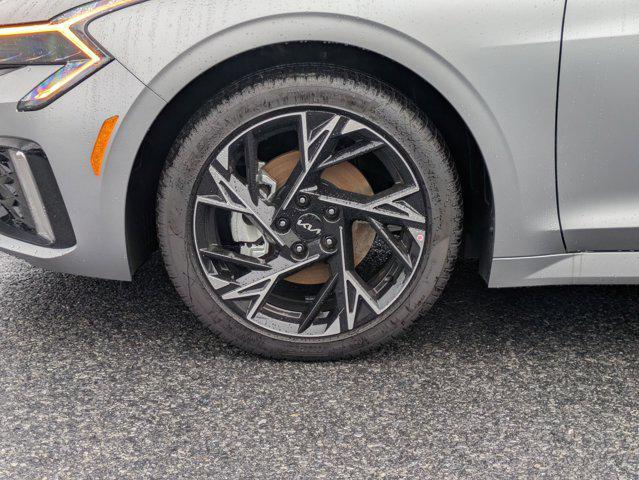 new 2025 Kia K5 car, priced at $32,095
