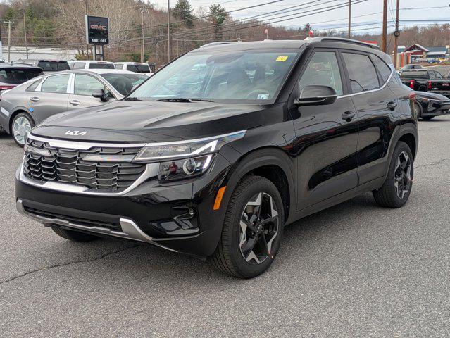 new 2025 Kia Seltos car, priced at $29,300