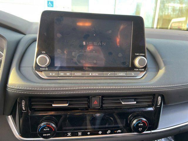 used 2022 Nissan Rogue car, priced at $20,147