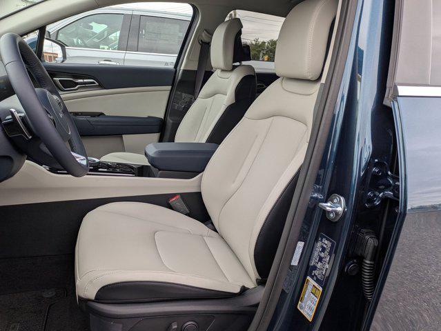 new 2025 Kia Sportage Hybrid car, priced at $34,020