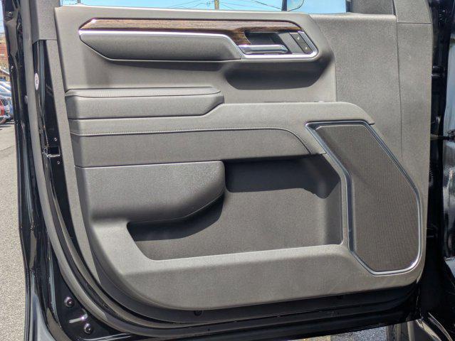 new 2025 GMC Sierra 1500 car, priced at $49,714