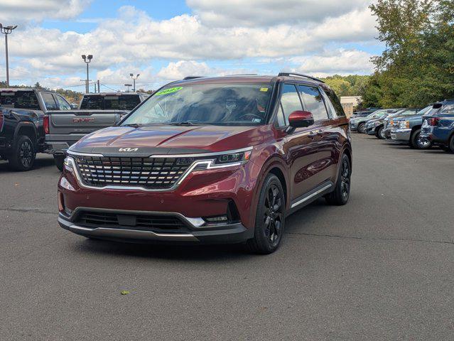 used 2023 Kia Carnival car, priced at $35,424