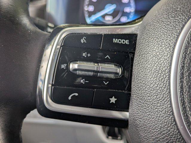 used 2023 Kia Carnival car, priced at $35,424