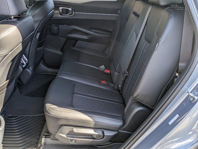 new 2025 Kia Sorento car, priced at $35,310