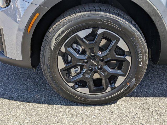 new 2025 Kia Sorento car, priced at $35,310