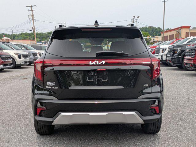 new 2025 Kia Seltos car, priced at $27,420