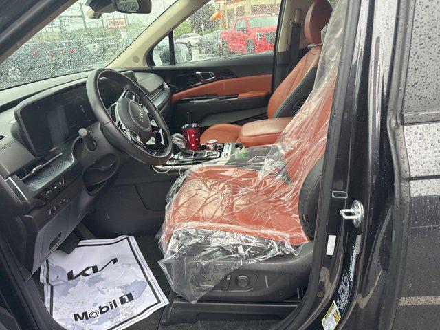 used 2024 Kia Carnival car, priced at $44,047