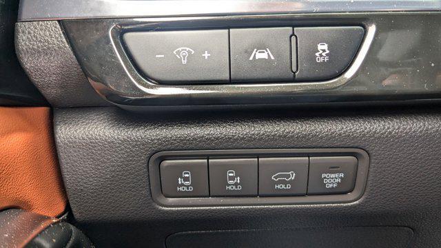 used 2024 Kia Carnival car, priced at $41,298