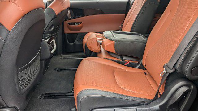 used 2024 Kia Carnival car, priced at $41,298