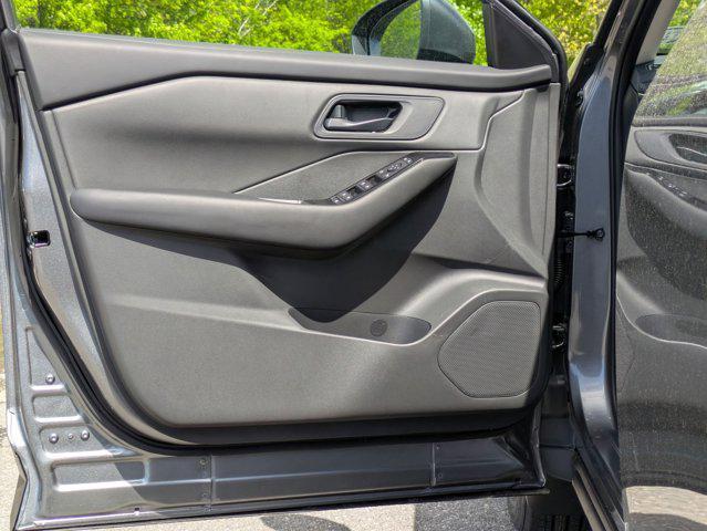 new 2025 Nissan Rogue car, priced at $29,731