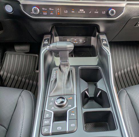 new 2025 Kia Sorento car, priced at $39,955