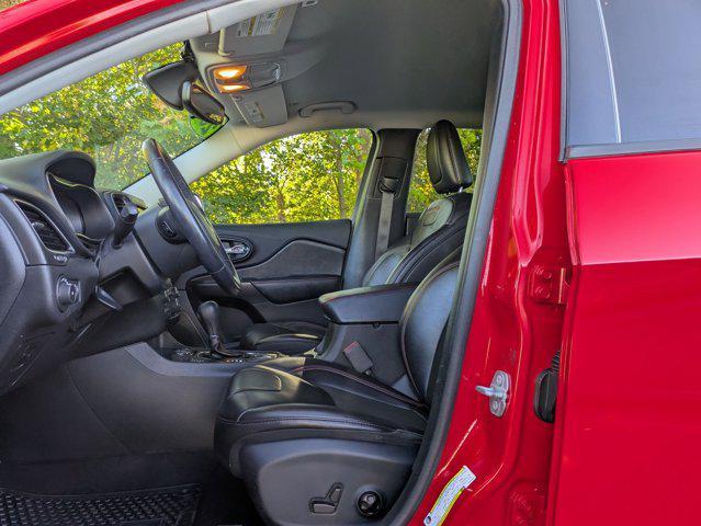 used 2019 Jeep Cherokee car, priced at $18,707