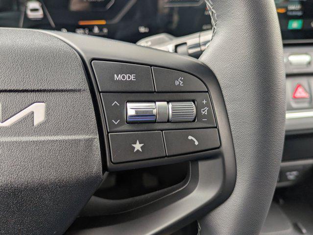 new 2025 Kia K4 car, priced at $24,324