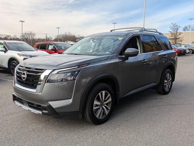 new 2025 Nissan Pathfinder car, priced at $43,908