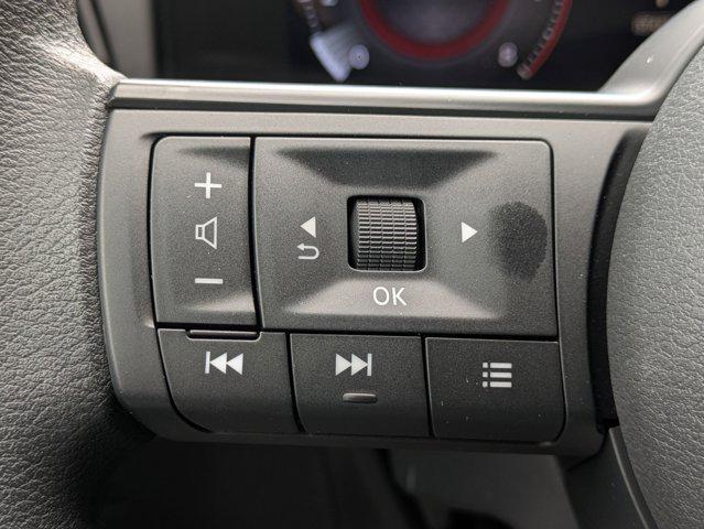 new 2025 Nissan Kicks car, priced at $29,383