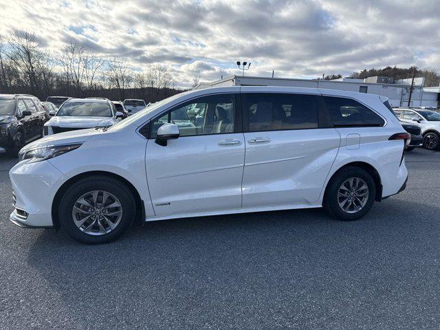 used 2021 Toyota Sienna car, priced at $37,163