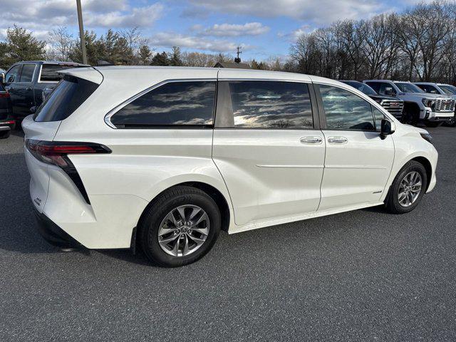 used 2021 Toyota Sienna car, priced at $37,163