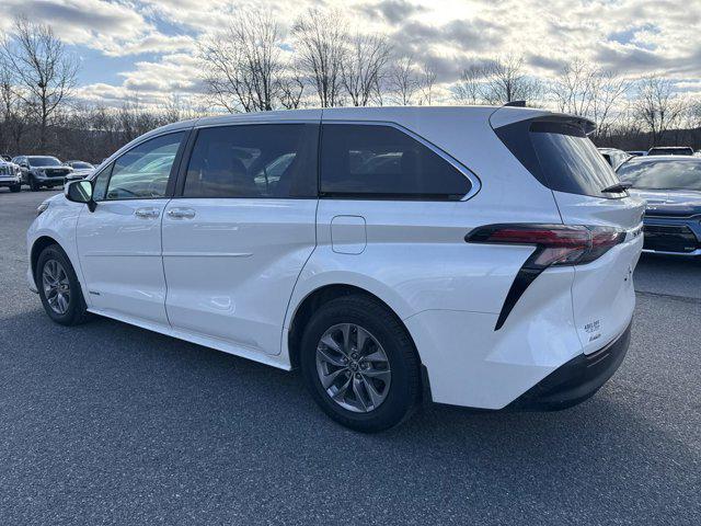 used 2021 Toyota Sienna car, priced at $37,163