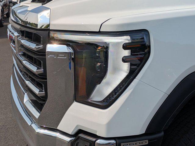 new 2025 GMC Sierra 2500 car, priced at $60,568