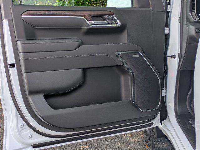 new 2025 GMC Sierra 1500 car, priced at $59,603