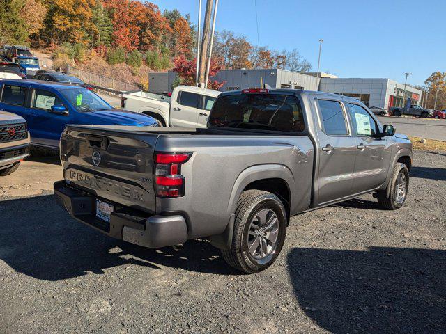 new 2025 Nissan Frontier car, priced at $39,682