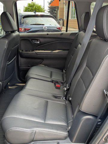used 2022 Honda Pilot car, priced at $31,963