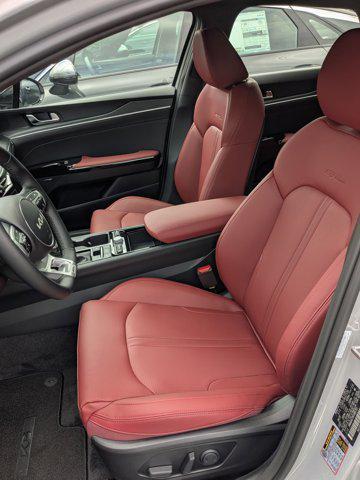 new 2025 Kia K5 car, priced at $32,190