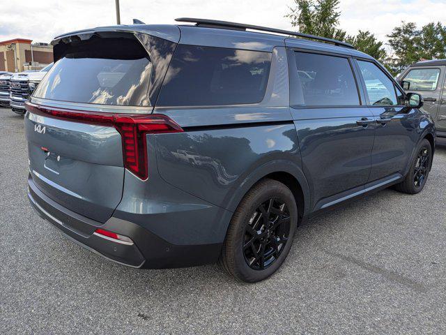 new 2025 Kia Carnival car, priced at $50,762