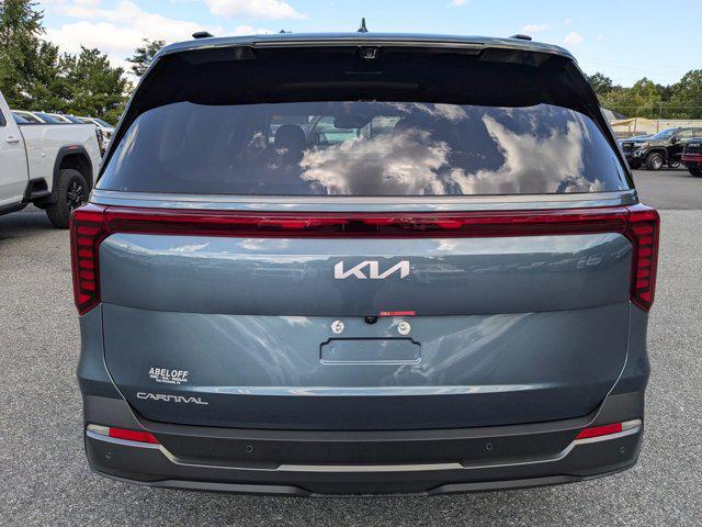 new 2025 Kia Carnival car, priced at $50,762