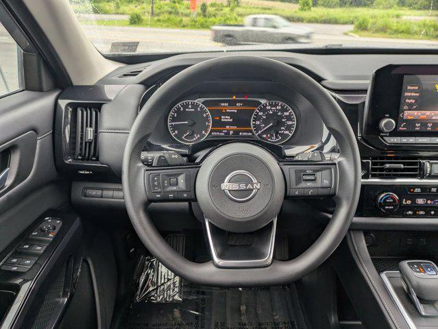 used 2022 Nissan Pathfinder car, priced at $25,987