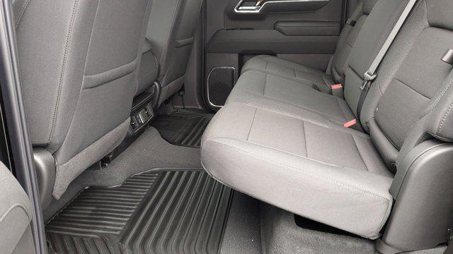 new 2025 GMC Sierra 1500 car, priced at $52,047