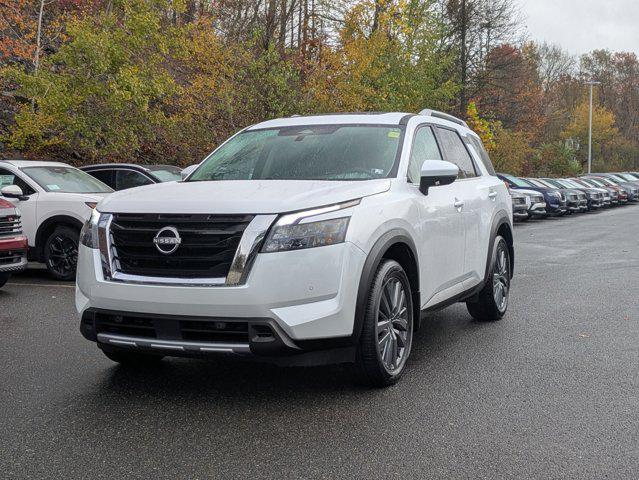 new 2025 Nissan Pathfinder car, priced at $40,393