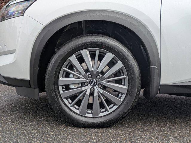 new 2025 Nissan Pathfinder car, priced at $40,393