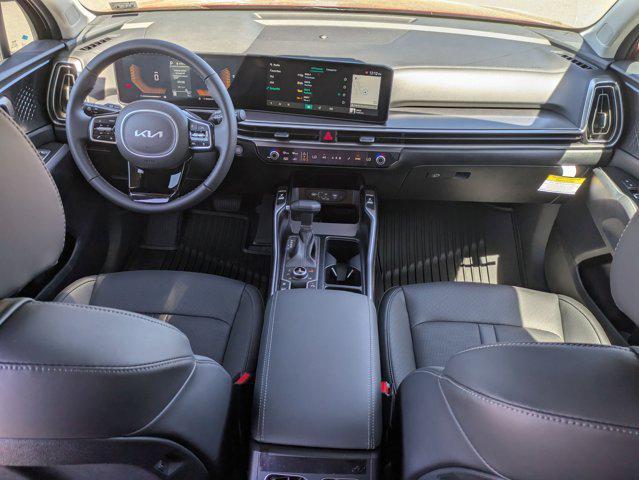 new 2025 Kia Sorento car, priced at $36,555