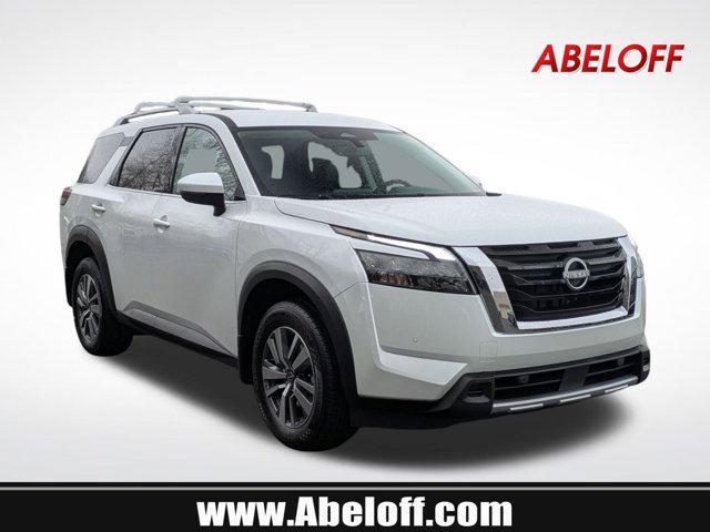 new 2025 Nissan Pathfinder car, priced at $44,576