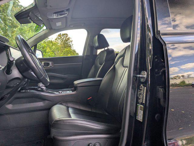 used 2021 Kia Sorento car, priced at $17,788