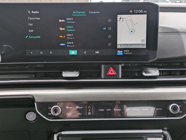 new 2025 Kia Carnival Hybrid car, priced at $50,030