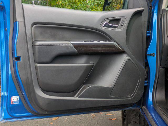used 2022 GMC Canyon car, priced at $30,425