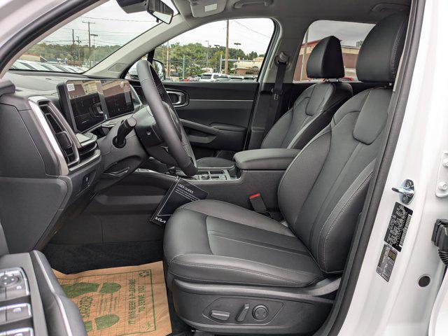 new 2025 Kia Sorento car, priced at $35,978