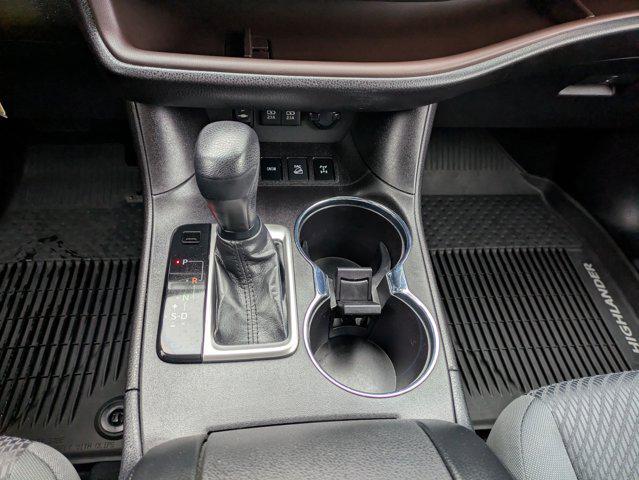 used 2018 Toyota Highlander car, priced at $23,796